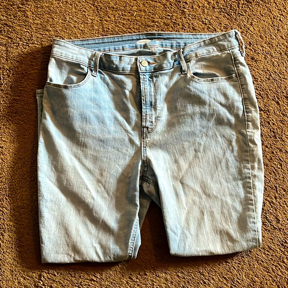 Old Navy white wash jean
